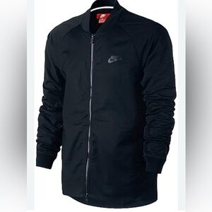 NIKE Men's Nsw Varsity Jacket Jacket - worn once.